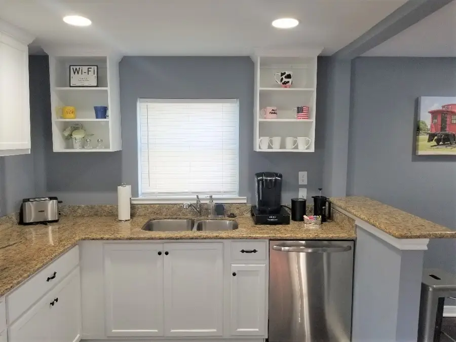 2121 N Durham Drive, Houston, TX 77008 - Image #3