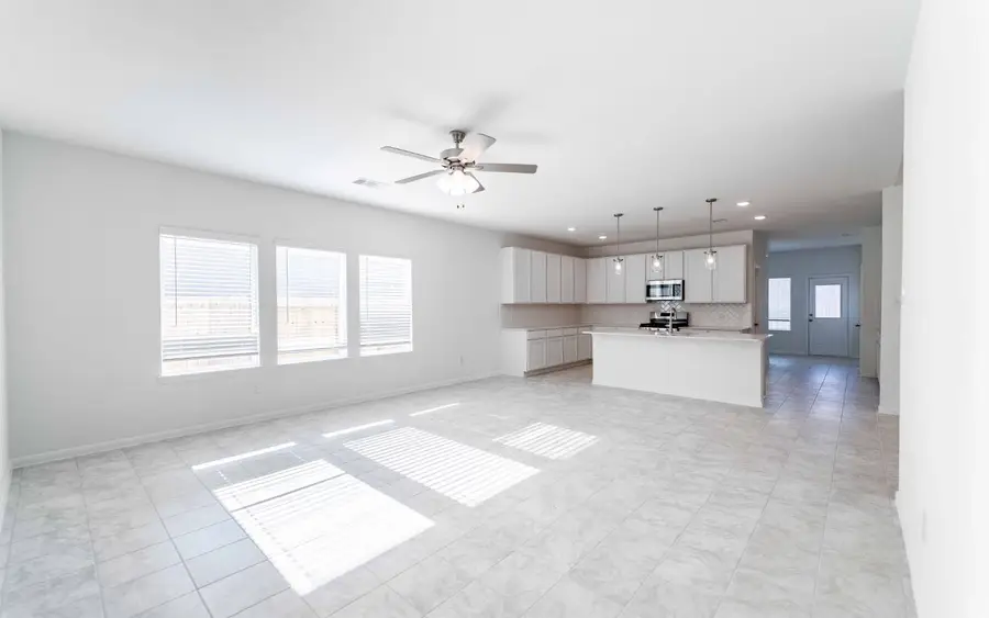 428 Monarch Trail, Huntsville, TX 77340 - Image #3