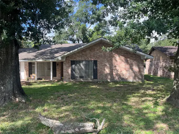 1429 Circle Drive, Sealy, TX 77474