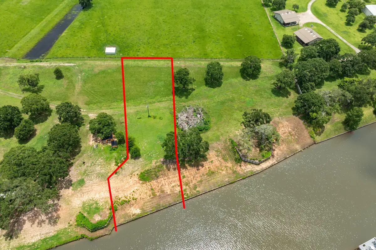 2 County Road 344, Sweeny, TX 77480 - #1