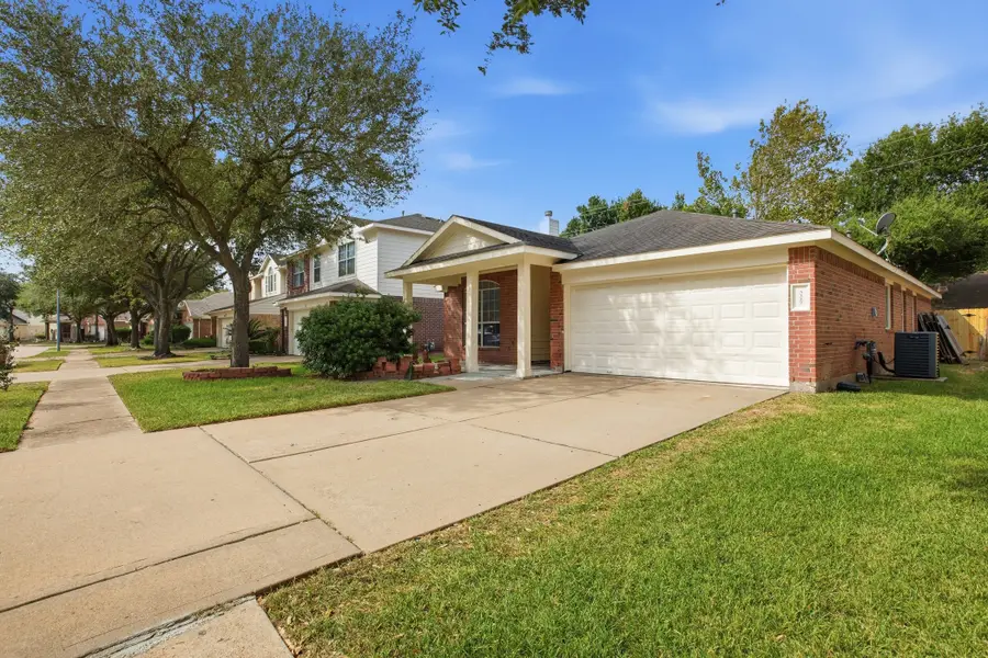 3227 Amber Meadow Dr, Katy, TX 77494 - #2