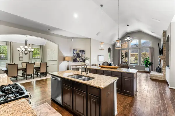 8186 Laughing Falcon Trail, Conroe, TX 77385