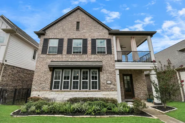 9526 Caddo Ridge Lane, Cypress, TX 77433