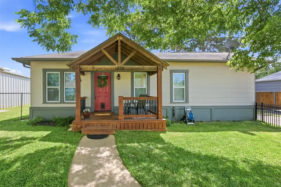 1726 13th Street, Hempstead, TX 77445 - #2