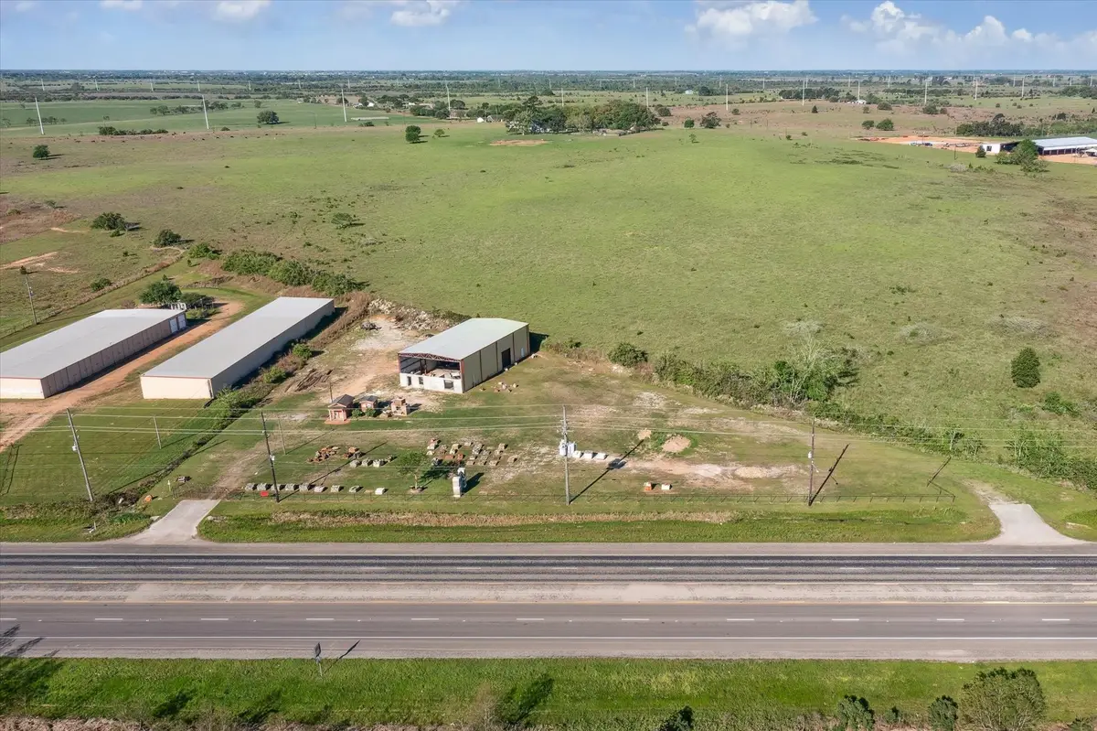 3395 Highway 36, Sealy, TX 77474 - Image #1
