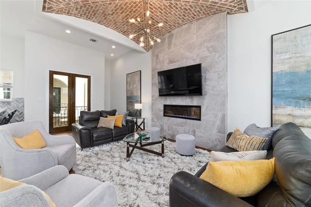 710 Delano Street #A, Houston, TX 77003 - #1