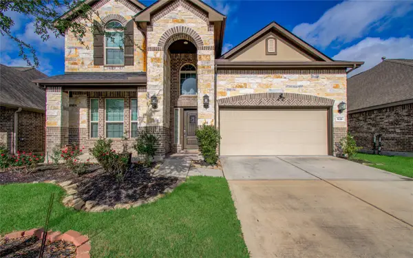 5126 Victory Shores Lane, Rosharon, TX 77583