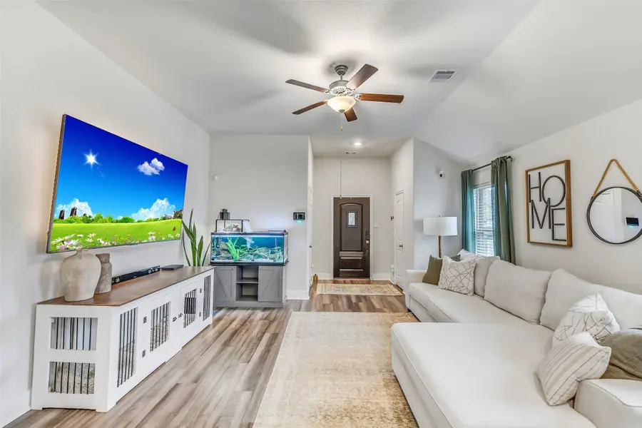 25734 Bottlebrush Sedge Street, Katy, TX 77493 - Image #3