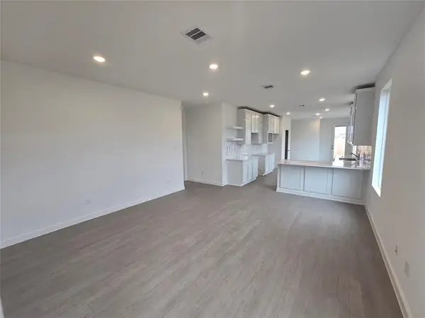 5710 Goosander Land Drive, Baytown, TX 77521