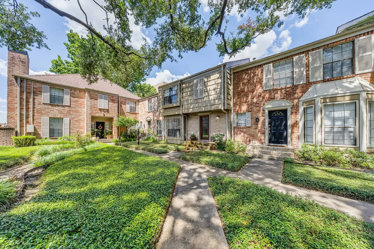 7505 Memorial Woods Drive #B13, Houston, TX 77024 - #1