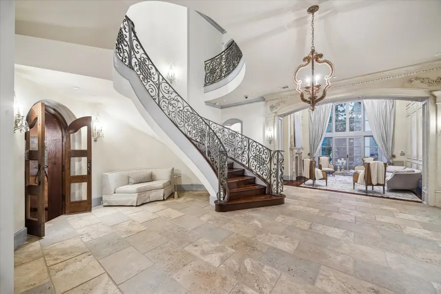 322 Tynebrook Lane, Piney Point Village, TX 77024 - Image #3