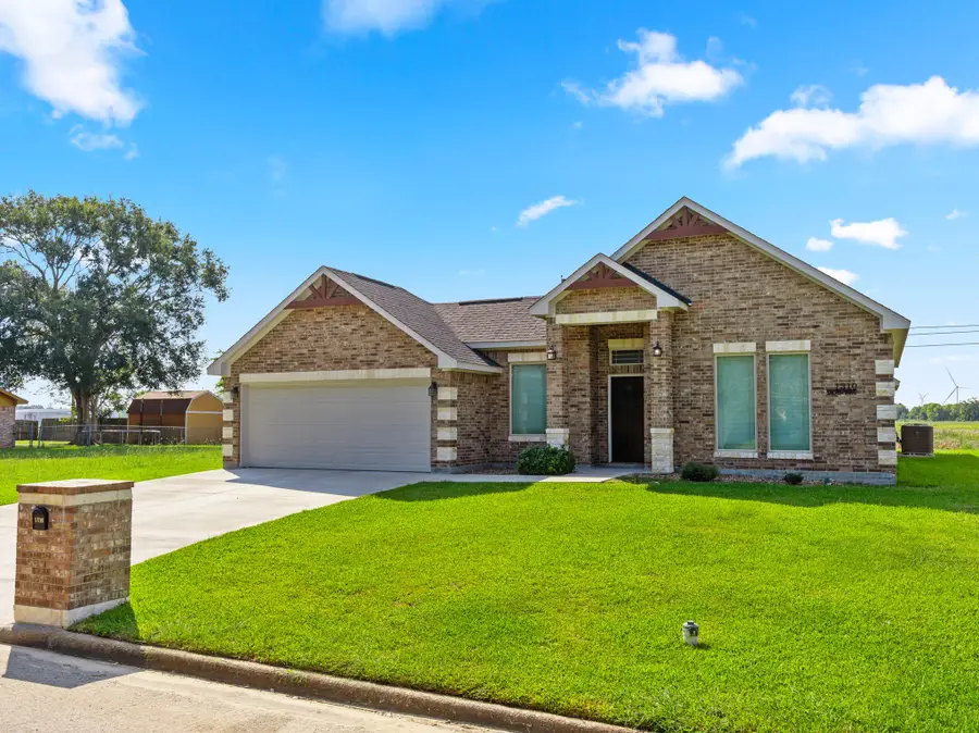1310 Sailfish Drive, Bay City, TX 77414 - Image #2