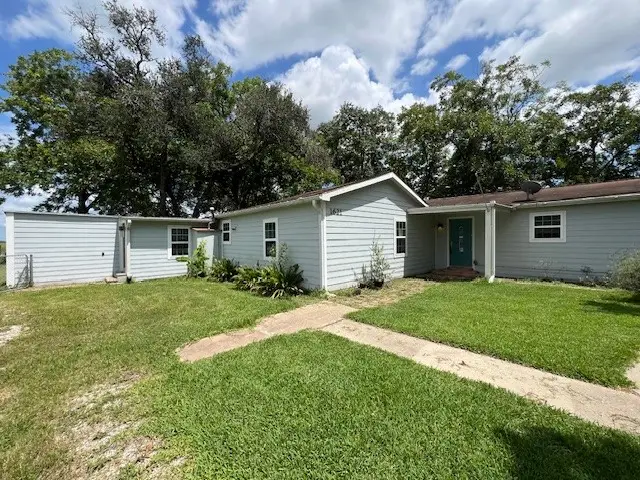 1621 Bayou Drive, Bay City, TX 77414 - Image #3