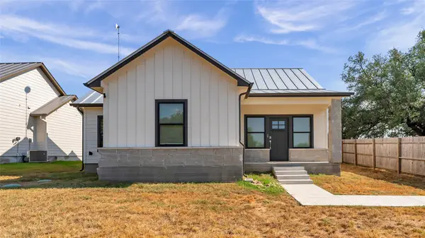 403 Oak Drive, Kingsland, TX 78639