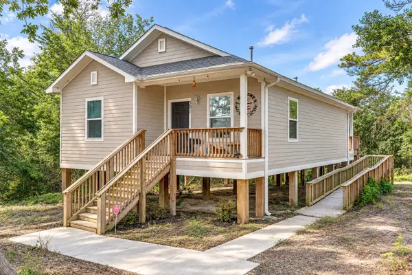 301 Bayou Drive, Channelview, TX 77530