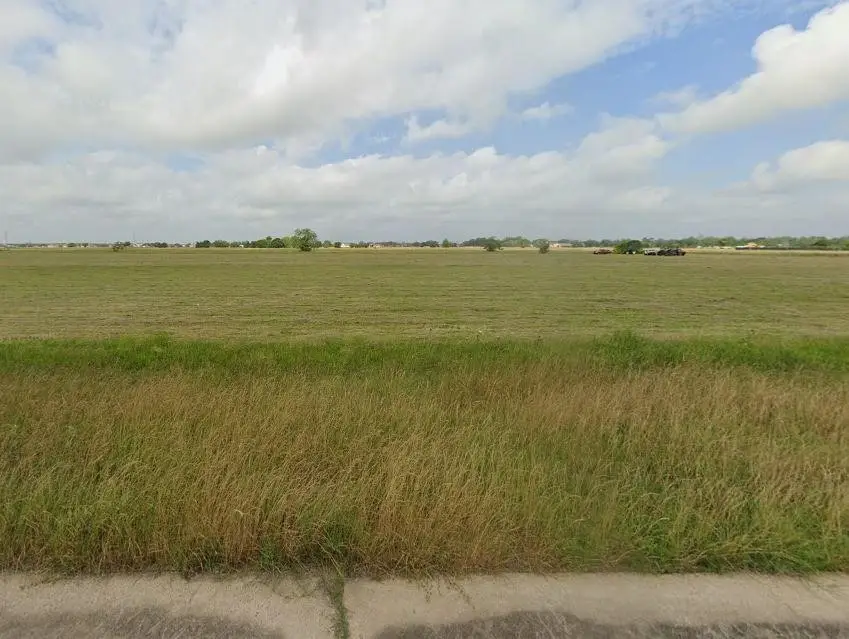 116 Brahman, Angleton, TX 77515 - Image #1