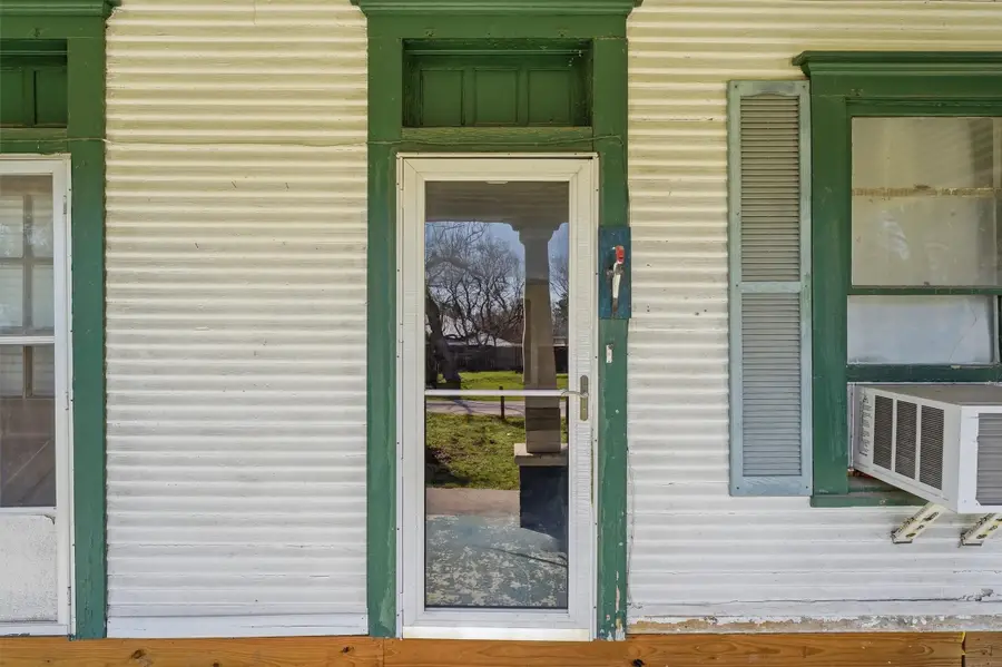 404 Seacamp Street, Dayton, TX 77535 - #3