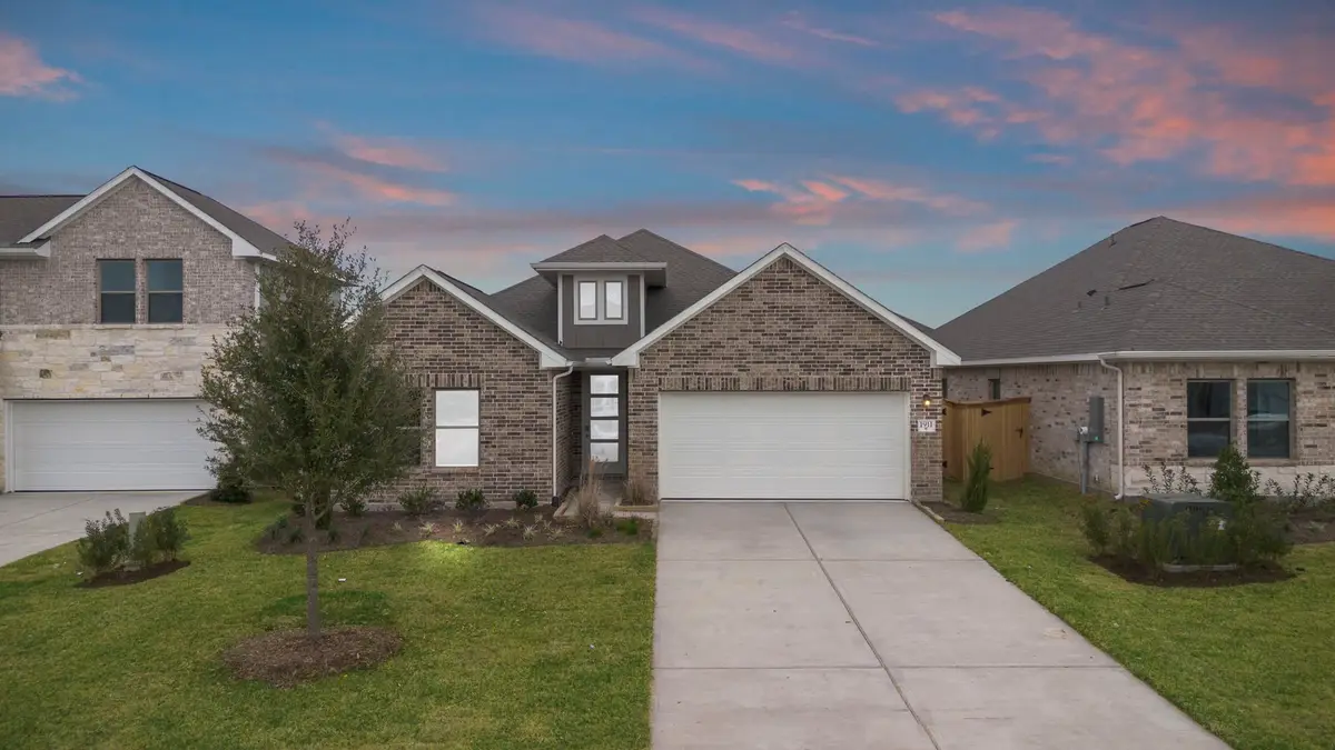 1911 Stargazer Lane, Angleton, TX 77515 - Image #1