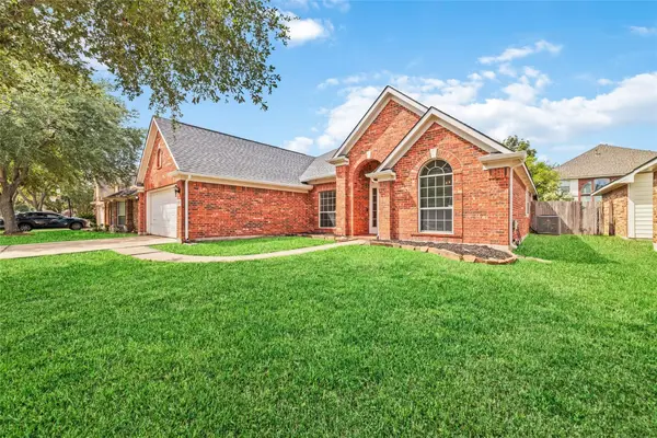 7606 Brighton Knolls Lane, Richmond, TX 77407
