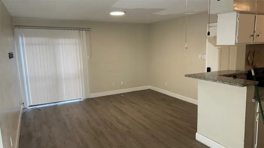 9550 Deering Drive #405, Houston, TX 77036 - #2