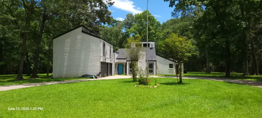 854 Fairway Drive, New Caney, TX 77357 - #3