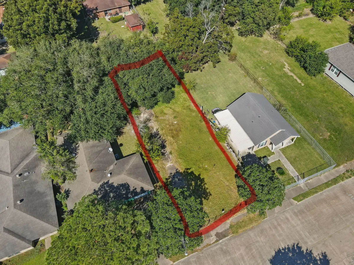 827 W 14th Street, Port Arthur, TX 77640 - Image #1