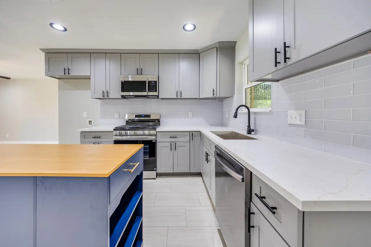 6201 Carew Street, Houston, TX 77074 - Image #1