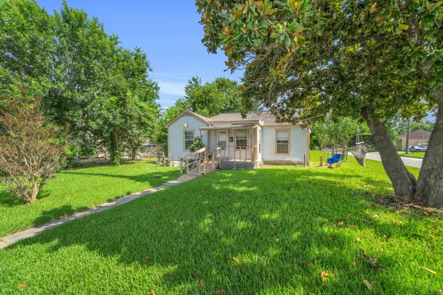 7304 Kinney Street, Houston, TX 77087 - #3