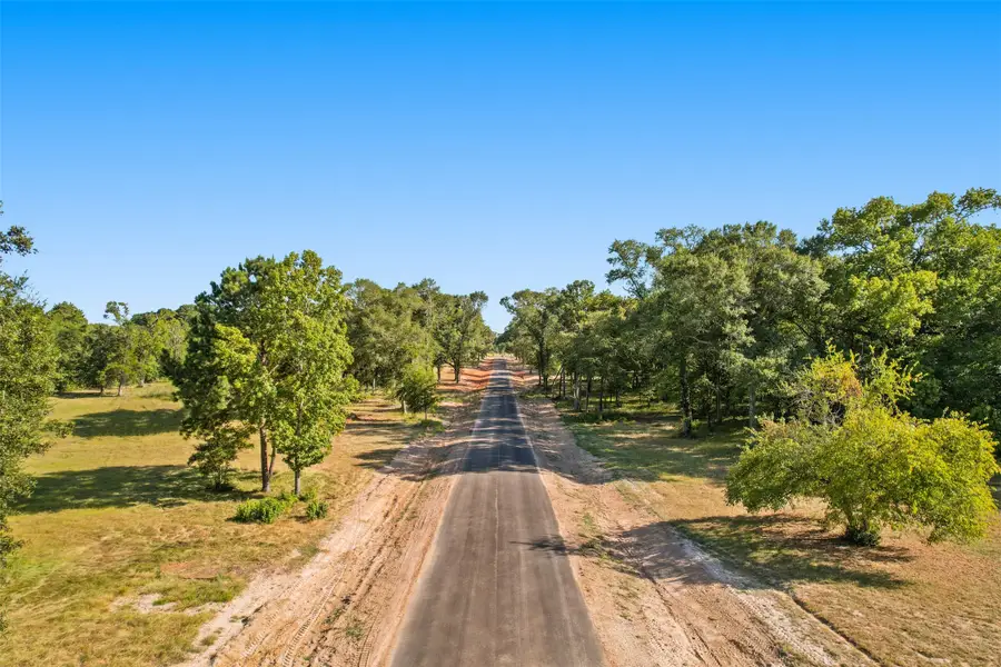 18200 Woodstream Crossing Road, Montgomery, TX 77316 - #3