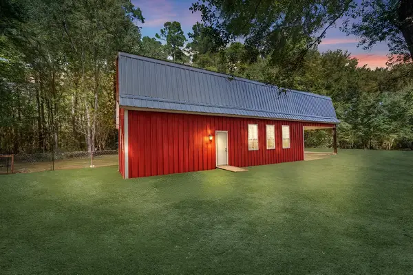 104 Apache Bend, Conroe, TX 77316