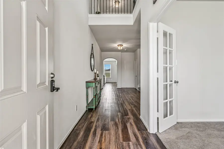 352 Selah Court, Alvin, TX 77511 - Image #2