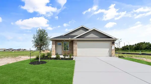 3505 Wild Mustang Street, League City, TX 77511