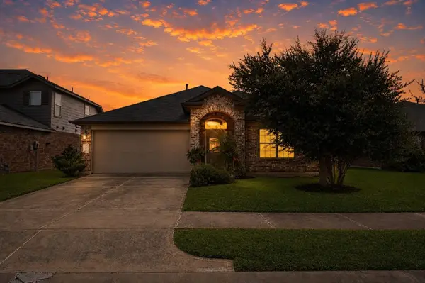 3023 Vales Point, Fresno, TX 77545