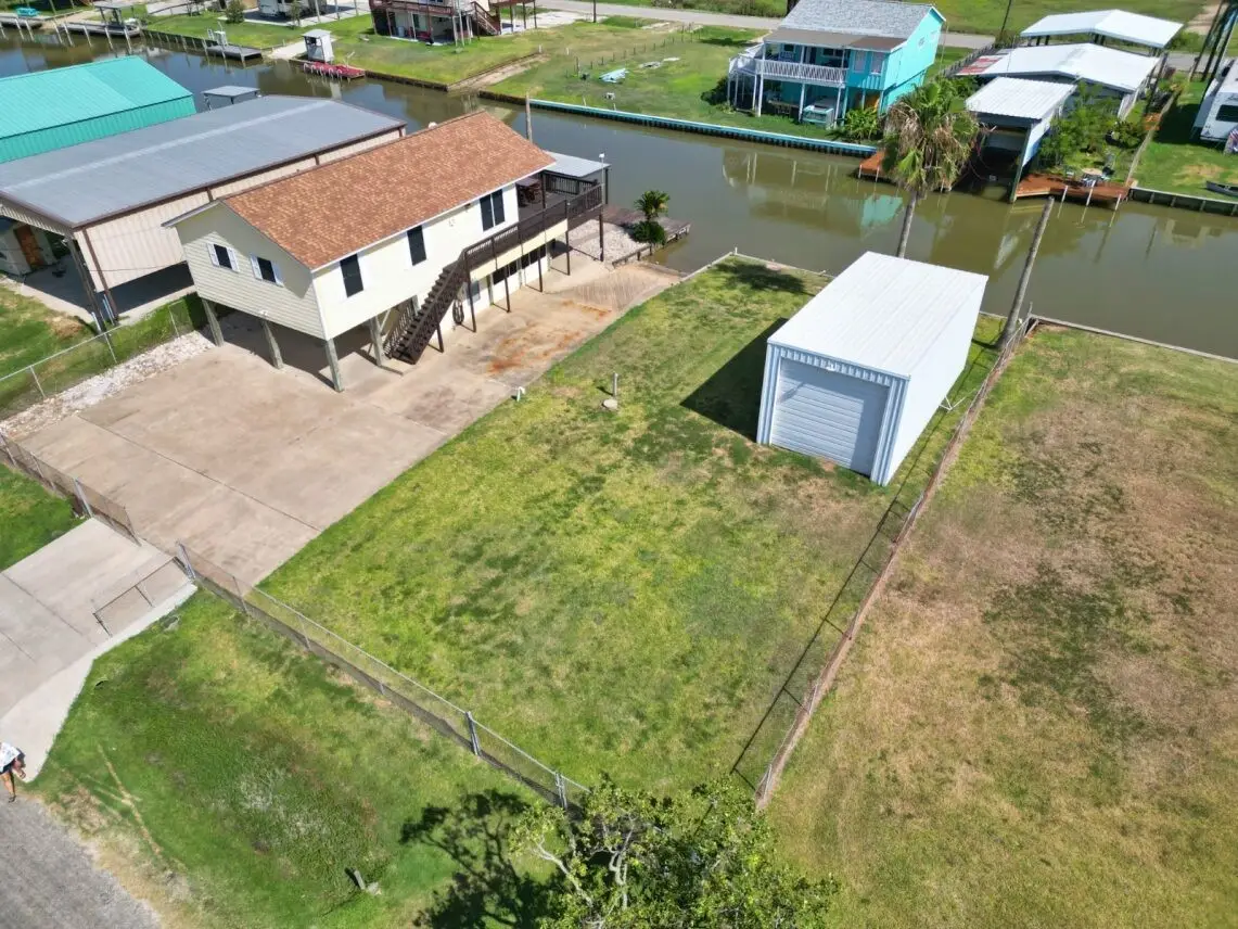 763 County Road 209, Sargent, TX 77414 - Image #1