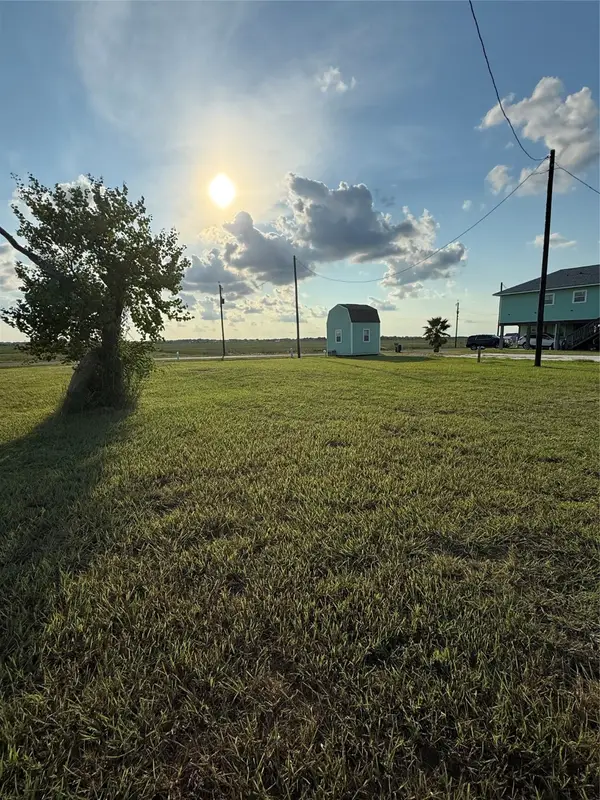 131 County Road 299 Heron N, Sargent, TX 77414