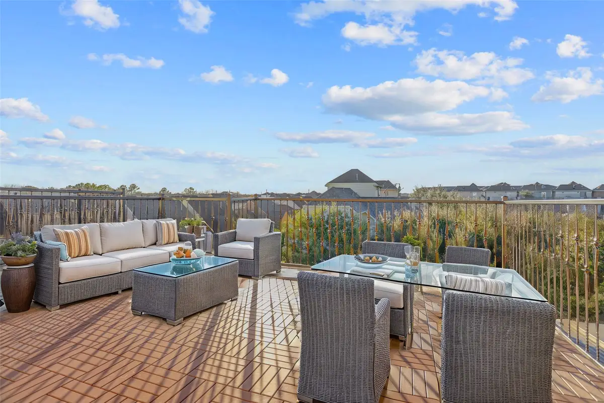 9133 Creekstone Lake Drive, Houston, TX 77054 - Image #1