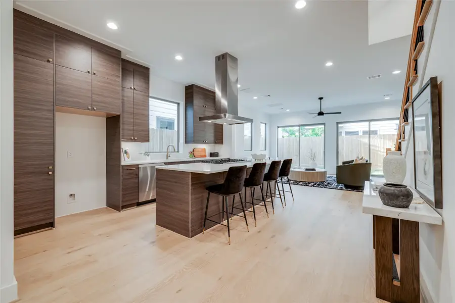 2628 Peckham Street, Houston, TX 77098 - Image #2