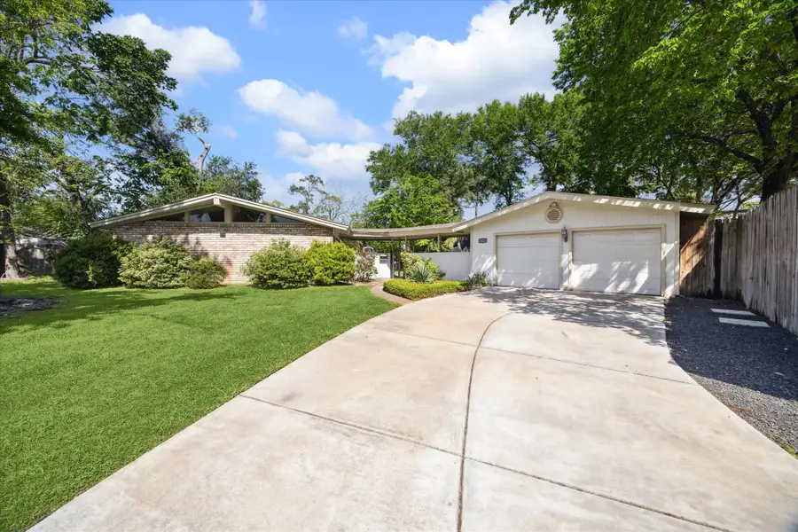 1515 Durango Drive, Houston, TX 77055 - Image #2