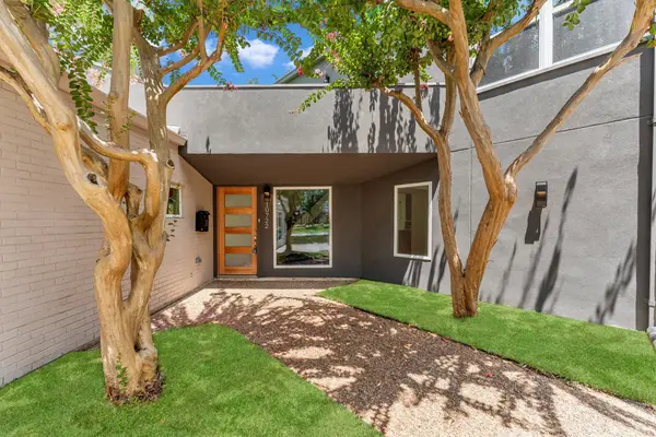 10722 Ella Lee Lane, Houston, TX 77042