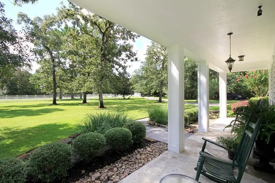 36218 Post Oak Circle, Magnolia, TX 77355 - Image #2