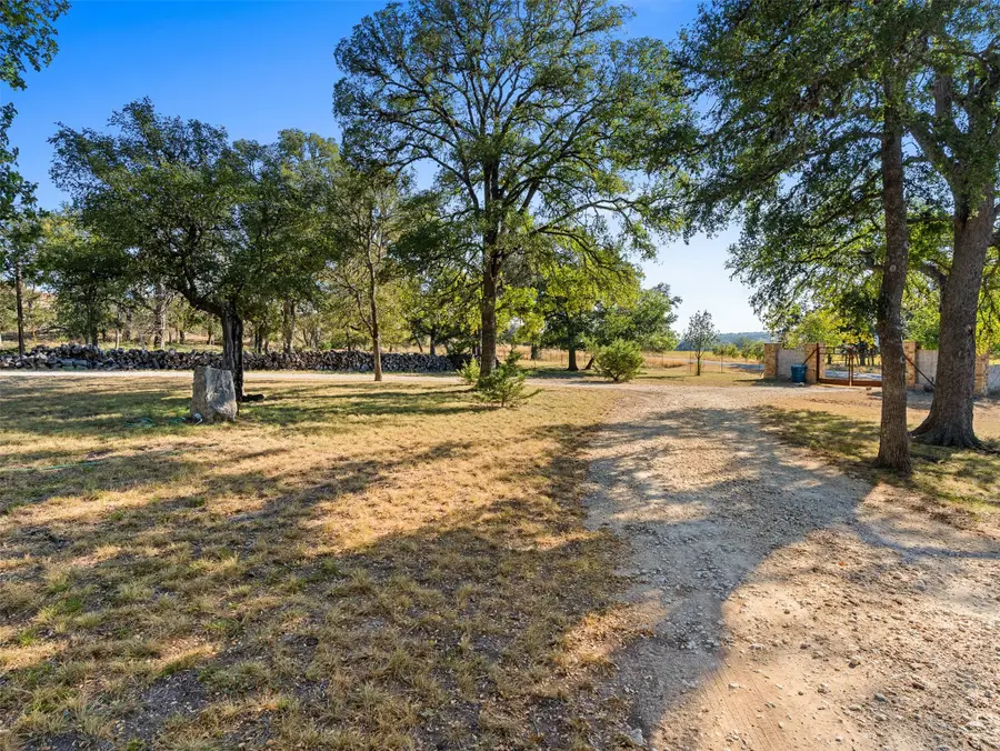 1719 Sisterdale Road, Boerne, TX 78006 - Image #2