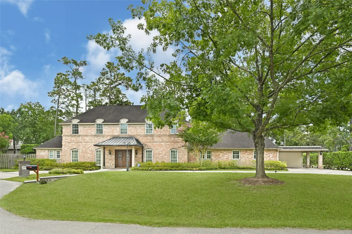 11831 Balmoral Lane, Bunker Hill Village, TX 77024 - Image #1