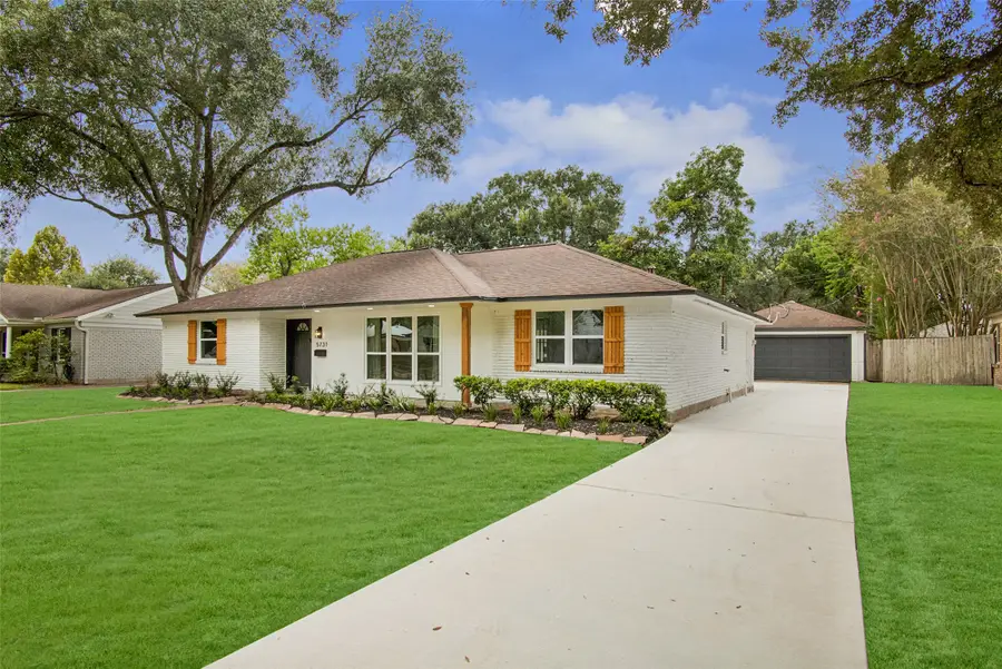5731 Creekbend Drive, Houston, TX 77096 - #2