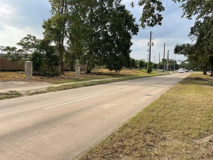 00 T C Jester Boulevard, Houston, TX 77091 - #2