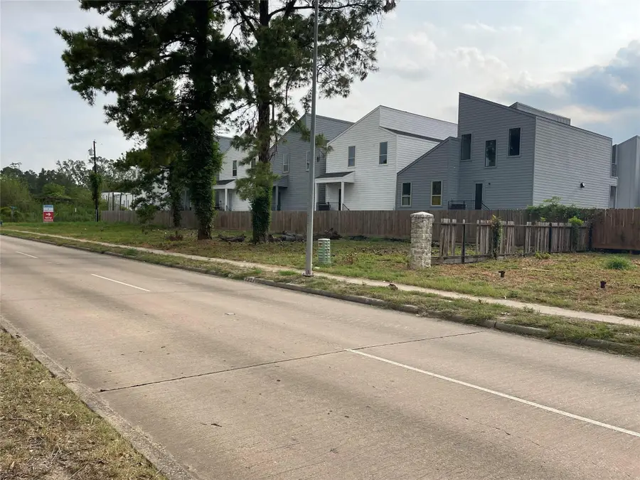 00 T C Jester Boulevard, Houston, TX 77091 - #3