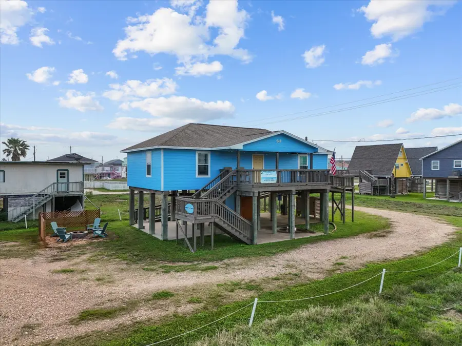 818 Surf Drive, Surfside Beach, TX 77541 - Image #3