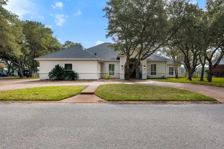 323 Olympic Drive, Rockport, TX 78382 - #2