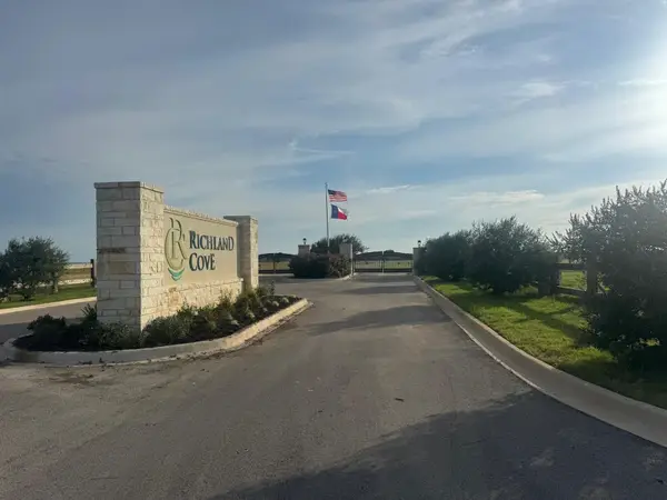 97 Sunset Blvd Boulevard, Corsicana, TX 75109