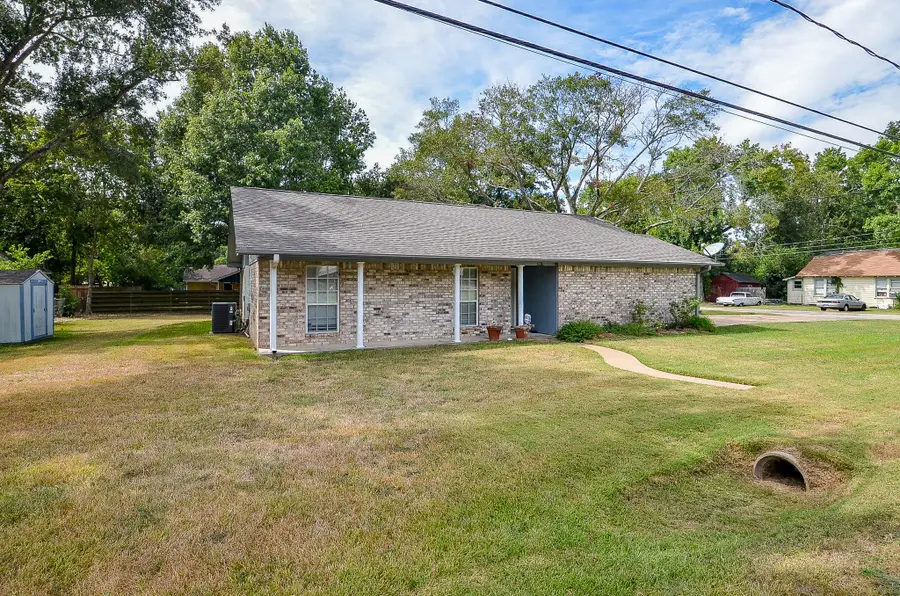 2017 Penick Road, Waller, TX 77484 - Image #2