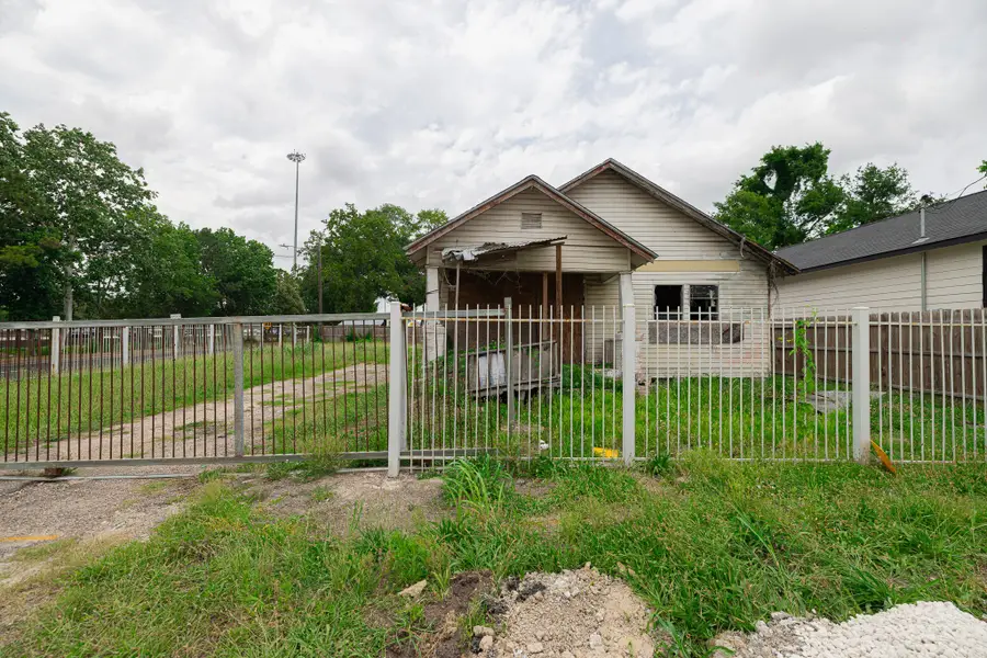 418 Coronado Street, Houston, TX 77009 - Image #3